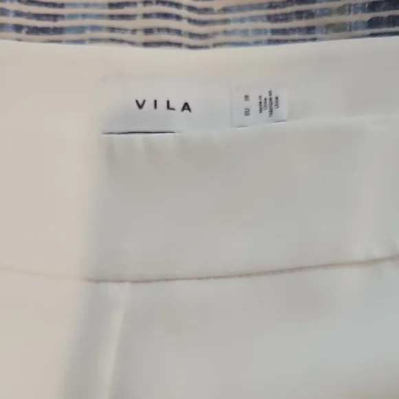 VILA Cream Tailored Suit, Size M - Picture 6 of 8